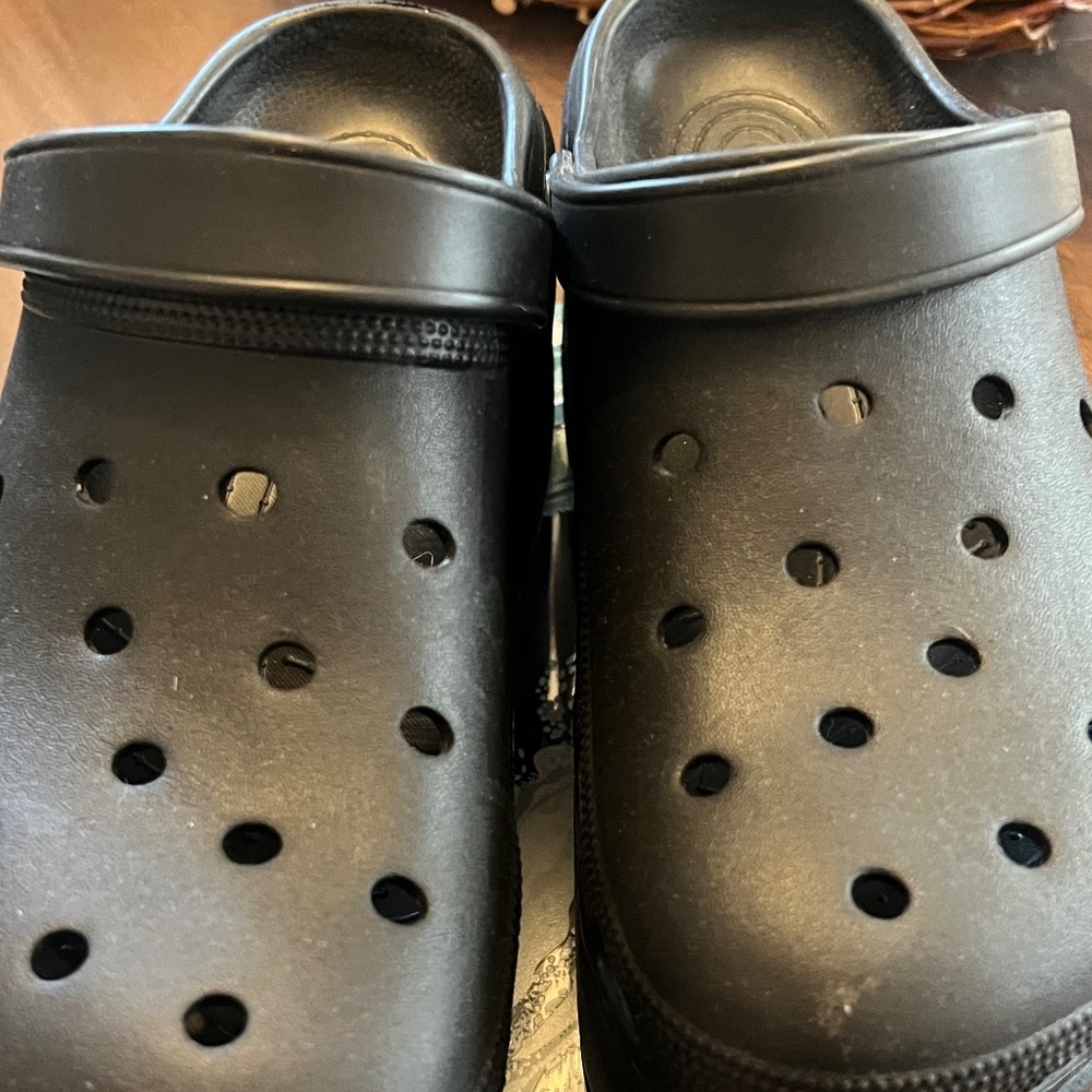 Platform Crocs